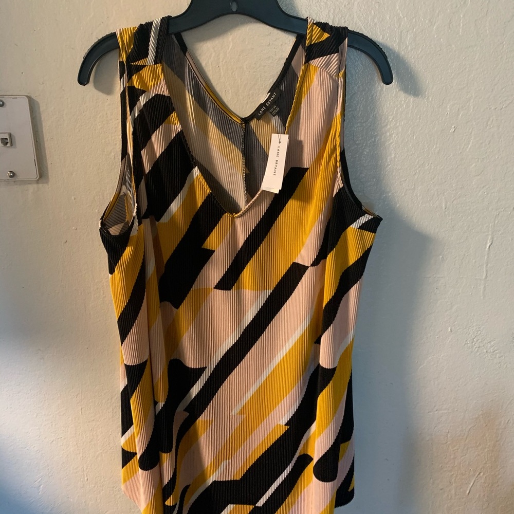 Brand new sleeveless blouse